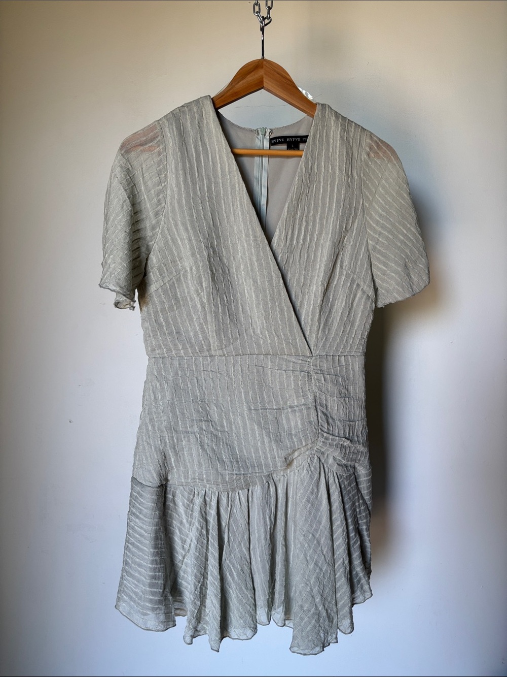 🦄 Sale! HYFVE Light Gray Striped V-Neck Mini Dress